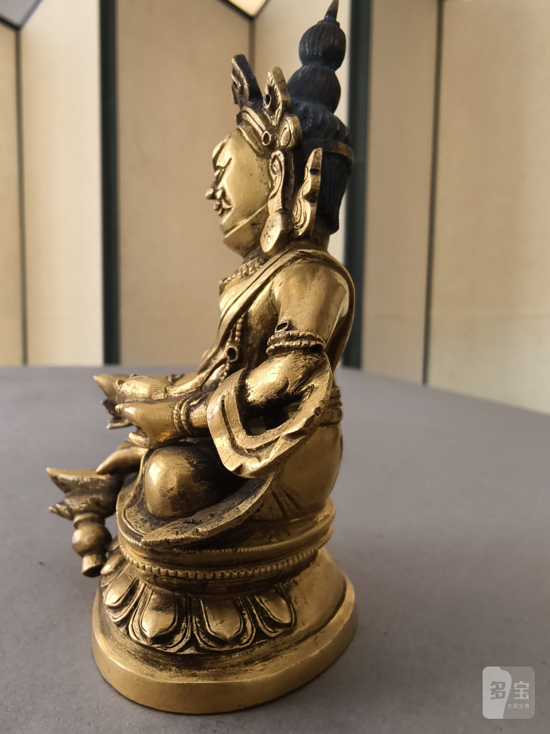 A GILT-BRONZE FIGURE OF VAISHRAVANA - 图14